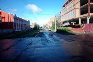 В Омске неожиданно перекрыли улицу Лермонтова