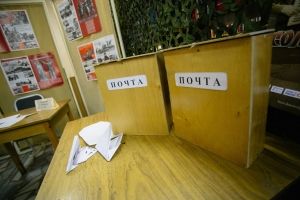 Начальница омской почты присвоила деньги подписчиков