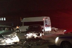 В Омске пьяный водитель на Mazda вылетел на «встречку»