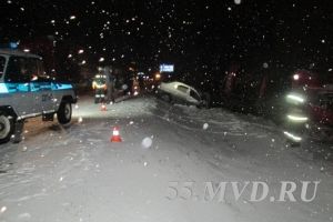 В Омской области трое человек погибли в лобовом столкновении на трассе Тюмень — Ялуторовск — Ишим — Омск