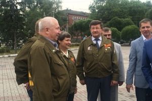Двораковский предался ностальгии в бойцовке омского студотряда