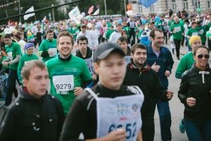 Иностранцы, не приехав на марафон в Омск, дадут шанс российским профи — Подбельский