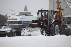 С начала зимы в Омске убрали менее 10% снега