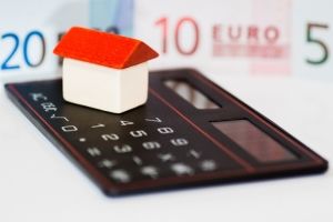 В Омске средняя ставка по ипотеке откатилась на уровень 2012 года