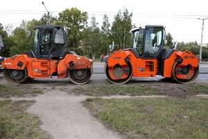 В Омске объявили аукционы на ремонт 188 дворов
