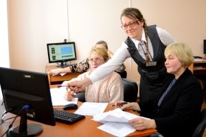Омских пенсионеров бесплатно обучат компьютерной азбуке
