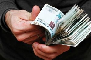В Омске владелец стройкомпании, подозреваемый в уклонении от уплаты налогов, подал на банкротство