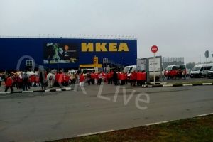 В Омске эвакуируют торговые центры