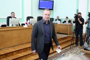 Юрий Федотов: «Нам стоит подумать о том, чтобы формировать в дальнейшем бездефицитный бюджет Омска»