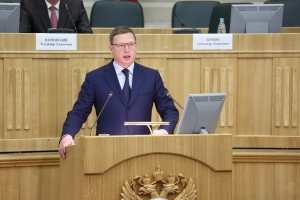 Час Буркова: врио губернатора выступил перед депутатами Заксобрания