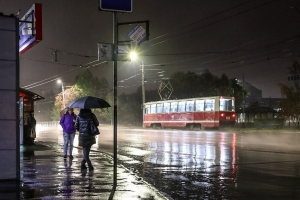 Омское МЧС предупредило об усилении ветра, дожде и мокром снеге