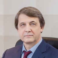 Олег Белявский