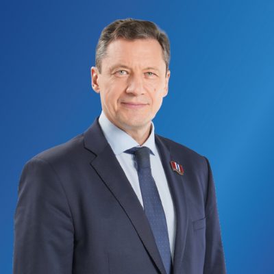 Игорь Попов