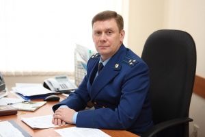 Прокурор Цериградских: рекордную взятку в Омской области получила экс-сотрудница полиции