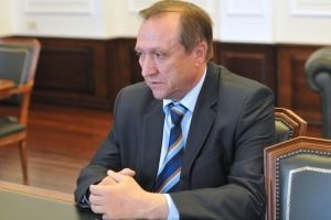 Бирюков подал прошение об отставке, но заявил, что уходить не собирается