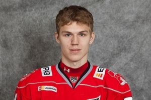 КХЛ признала омского хоккеиста Семенова неограниченно свободным агентом