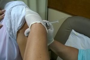 В Омск завезли вакцину против гриппа