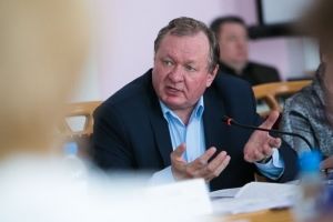 От бывшего вице-спикера Горсовета Мамонтова требуют передать государству незаконную квартиру в Германии