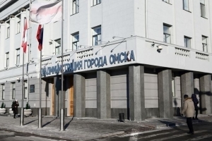 В Омске передают в суд уголовные дела еще на трех взяточниц из мэрии