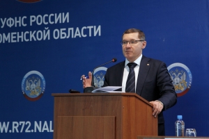 Якушев Буркову: «Если не готов к региональному управлению, стоит в этом признаться и найти себе применение в другой сфере»