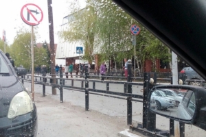 В Омске эвакуировали посетителей торгового центра
