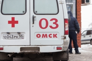 В Омске студент упал замертво на уроке физкультуры 