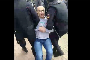 Омский союз журналистов предложил полиции извиниться за задержание сотрудников СМИ на митинге
