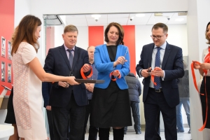 Альфа-Банк открыл современное отделение в Омске