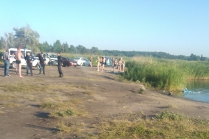 В омском парке Победы на глазах у десятков людей утонул парень