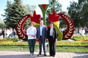 Фадина отменила в этом году проведение выставки «Флора» в Омске