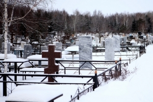 СМИ: Конкурс по скоростной копке могил пройдет в Омске, дрифт на катафалке — во Владивостоке