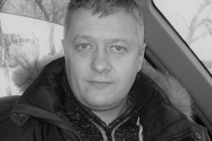 В Омске скоропостижно скончался ветеран футбола и известный детский тренер Олег Цитцер
