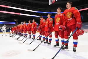 Сборная Канады с разгромным счетом обошла Россию в полуфинале МЧМ по хоккею