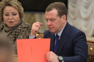 «Иногда в государственных интересах вакцинация может носить общеобязательный характер» - Дмитрий Медведев