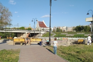 В Омске снова отключили «сухой» фонтан на Бударина