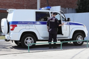 В Омске грузовик насмерть сбил женщину