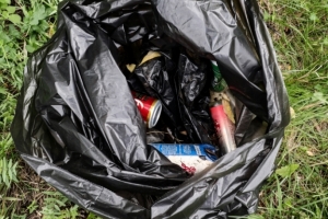 УФАС завело дело на «Магнит» из-за отказа вывозить мусор после субботников