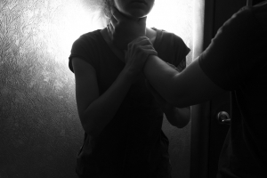 Омский суд может изменить срок заключения ВИЧ-больному, который изнасиловал 14-летнюю девочку