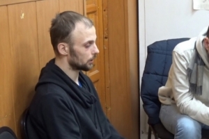 «Не дай бог мама умрет от такого горя!»: в Омске на 2 месяца арестовали каратиста, который подозревается в ...