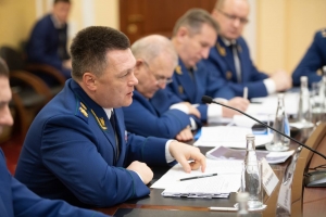 «Картина апокалипсиса»: генпрокурор Краснов во время визита в Омск указал чиновникам на местные проблемы