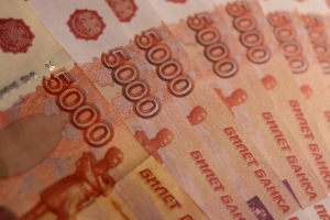 С начала 2023 года омичи перечислили мошенникам почти 100 млн рублей