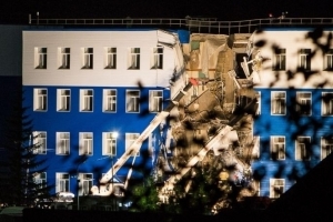 В Омске обрушилась казарма 242-го учебного центра ВДВ