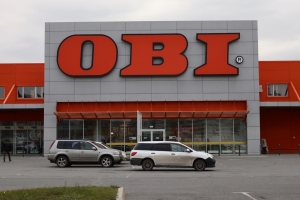 В Омске в здании бывшего гипермаркета OBI открылся новый магазин