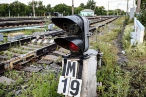 В Омской области из-за ремонтных работ на 4 дня закроют железнодорожный переезд
