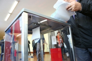 В Омской области явка на выборах президента в первый день голосования составила почти 39% — избирком