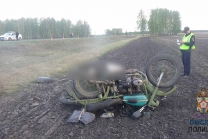 В Омской области в ДТП погиб 45-летний мотоциклист