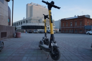«От 500 рублей до 100 тысяч» - в Омске увеличат штрафы за нарушение правил при управлении самокатами