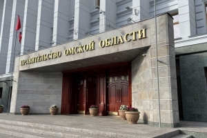 Перестановки в омском правительстве: зампредом вместо Олега Зарембы официально стал Егор Горбатенко