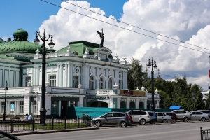 Омский драмтеатр сдает в аренду площади под кафе или офис