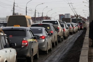 В Омске реверсивное движение на мосту у Телецентра запустят с 9 января (обновлено)